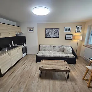 Jinonice Apartment Prag